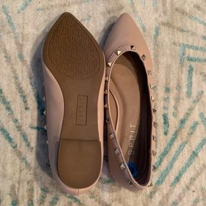 Light pink studded flats